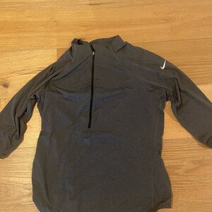 Nike Dri-FIT Charcoal Pullover